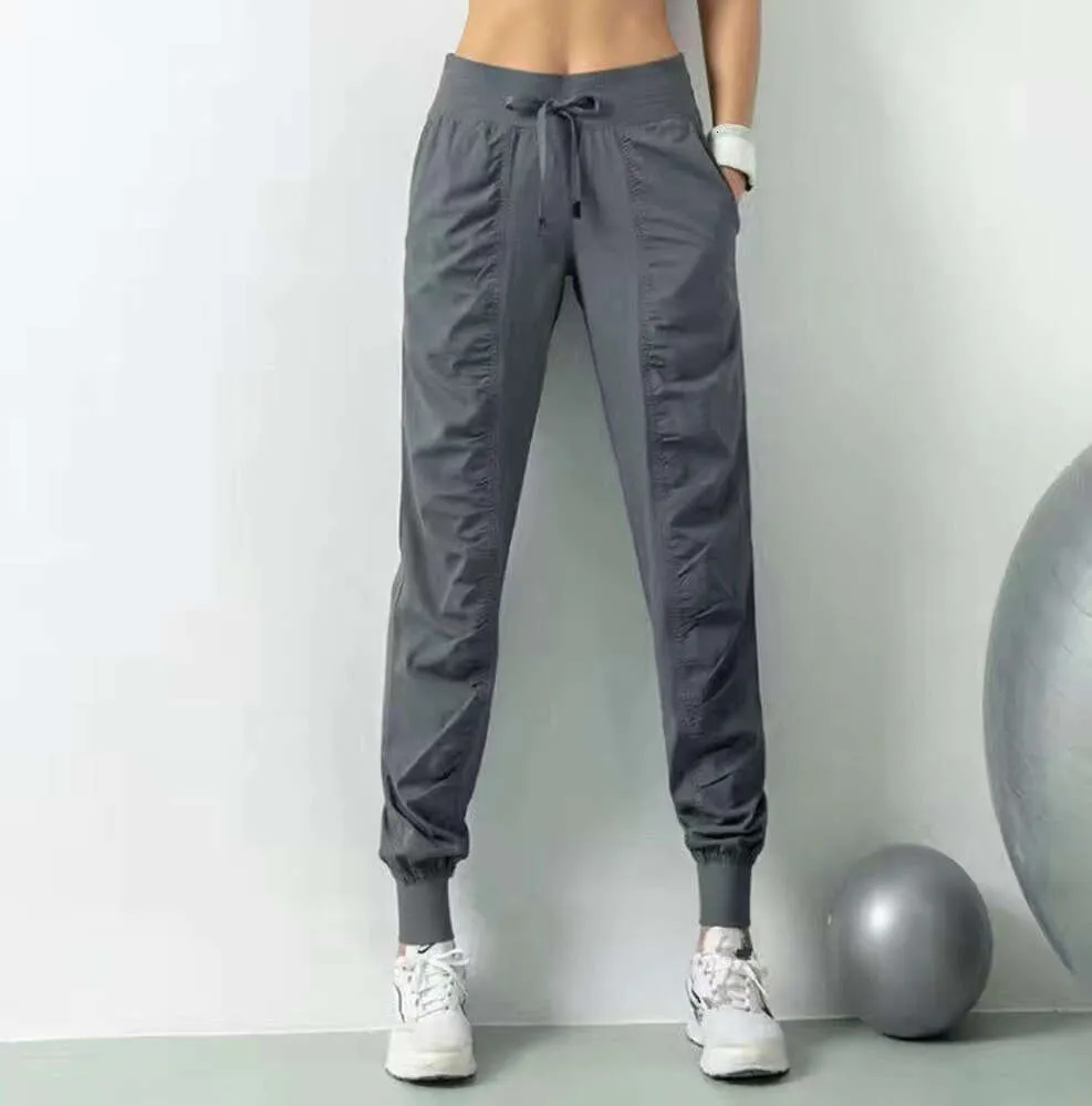 LL femmes Yoga pantalons de Jogging pantalons de survêtement amples femmes Fitness sport Joggers course Stretch minceur pieds sueur 146