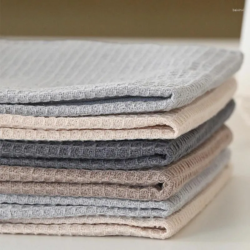 Stół na serwetce Cotton Classic Waffle Weave Cloth Cloth Miękki chłonny kwadratowy kolacja wielokrotnego użytku do domu w kuchni zestawu 4