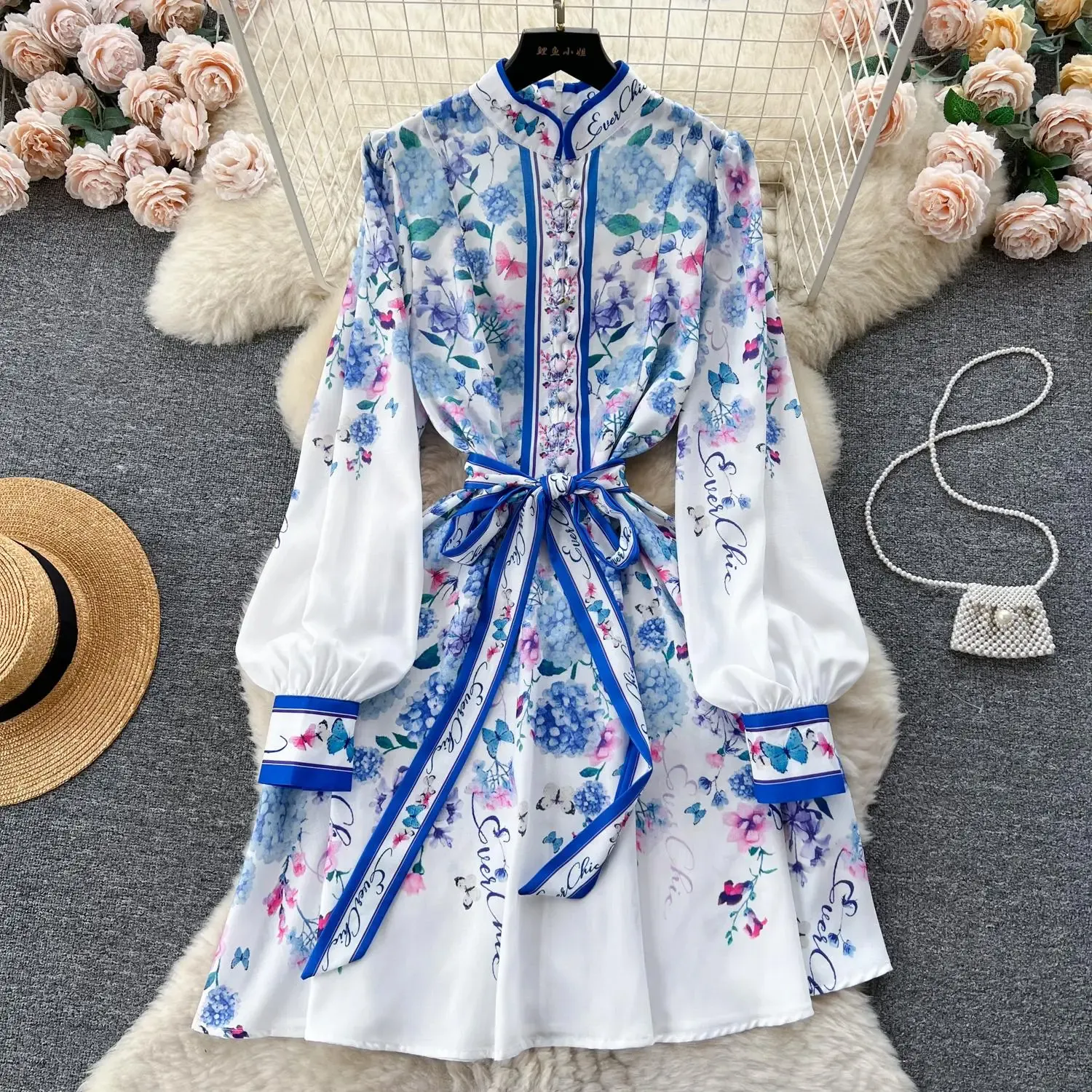 Casual Dresses New Spring Runway Flower Short Dress Women's Stand Collar Long Lantern Sleeve Floral Print Lace Up Belt Mini Vestidos 2024