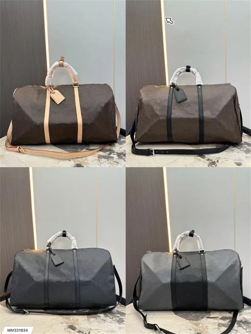 حقيبة Duffe Bag Designer Duffel Bags Luxury Handspag سعة كبيرة 50 55 سم Women Tote Counter Counter Bag for Mens Sport Outdoor Packs Classic Duffel Designer Bage