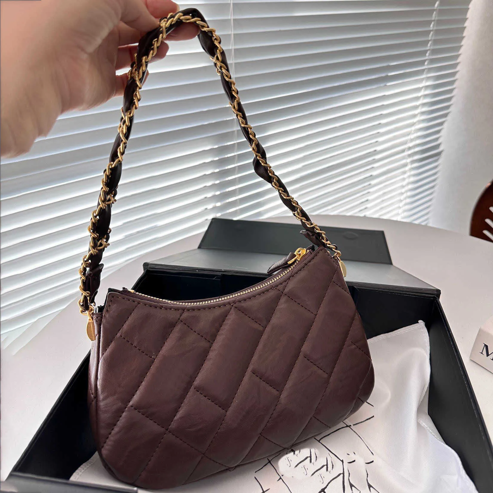designer bag crossbody bag ladies underarm bags Sequins chain luxury bag Shoulder Bags Fashion Classic Diamond Lattice handbag 231115
