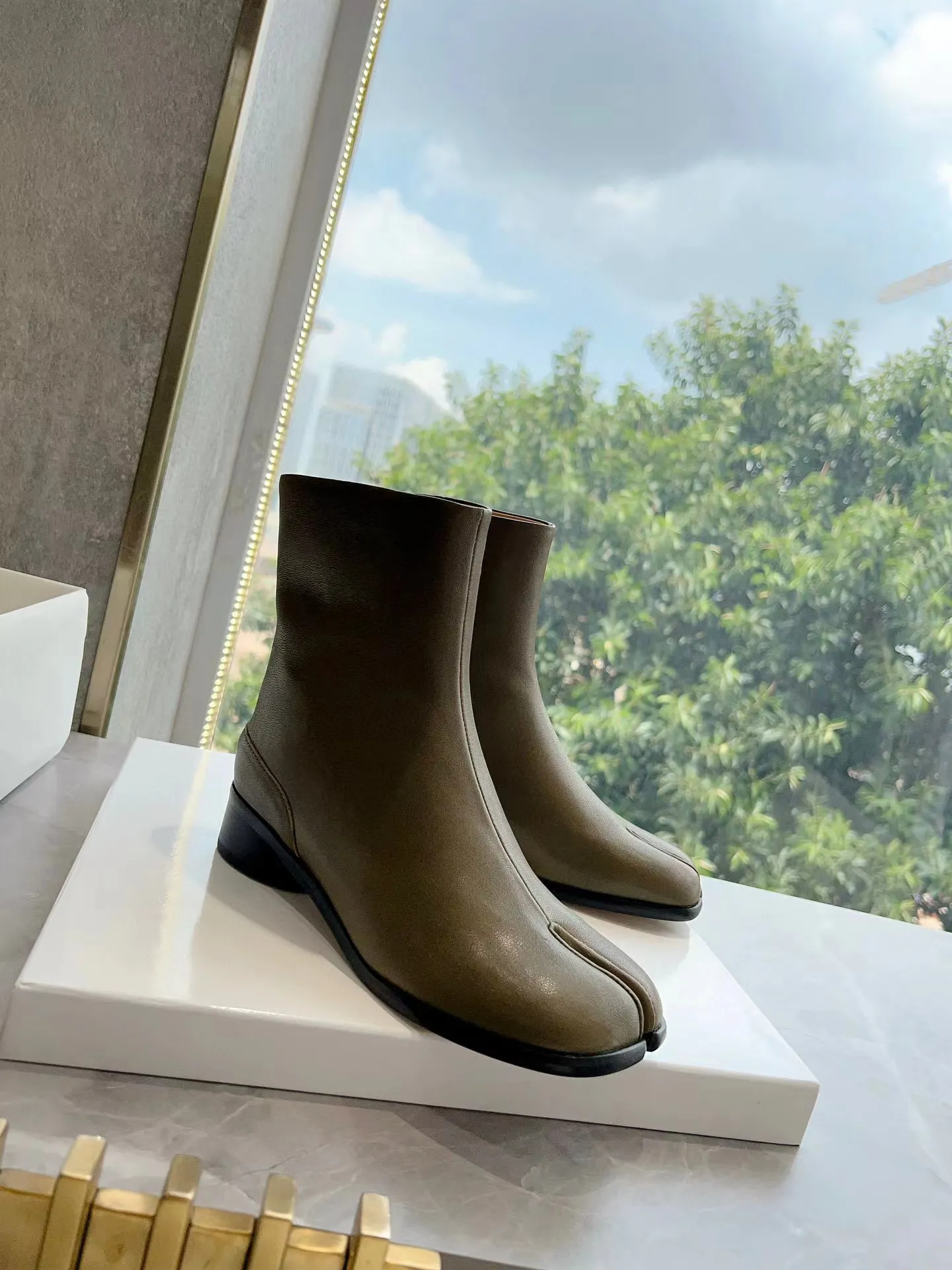 Dhgate shop chelsea boots