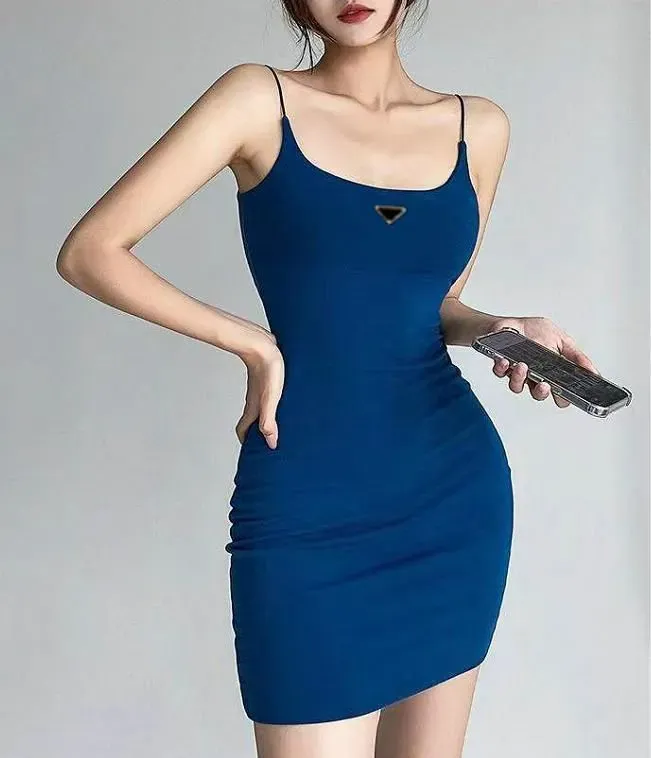 Casual Dresses Short Sleeve Summer Womens Dress Camisole Skirt Outwear Slim Style With Budge Designer Lady Sexy Dresses A012