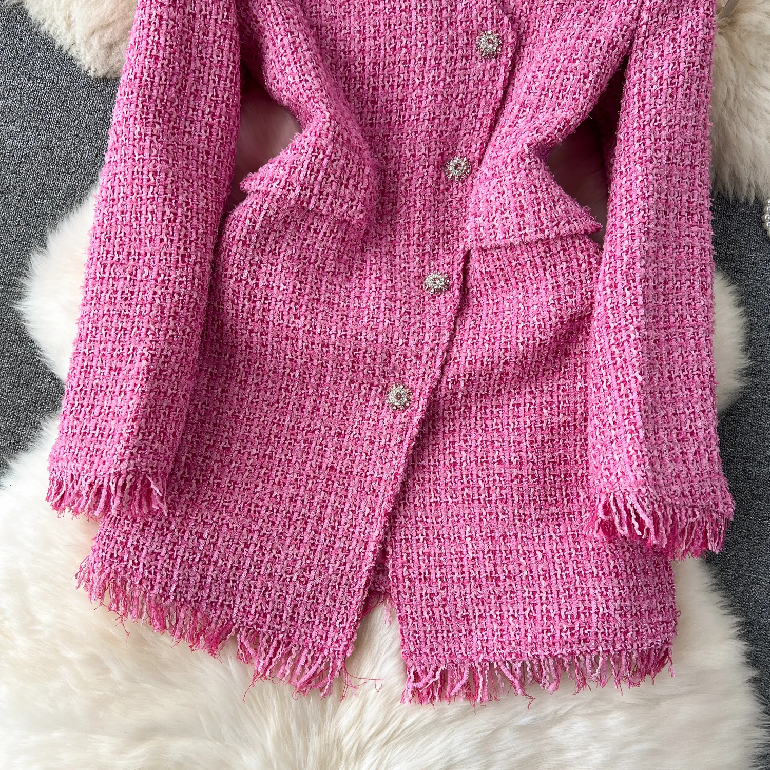 Women's Jackets Luxury Beaded Designer Tweed Jacket Coat High Quality Autumn Winter Runway Women Pink Plaid Tassel Woolen Jacket Outwear 2024