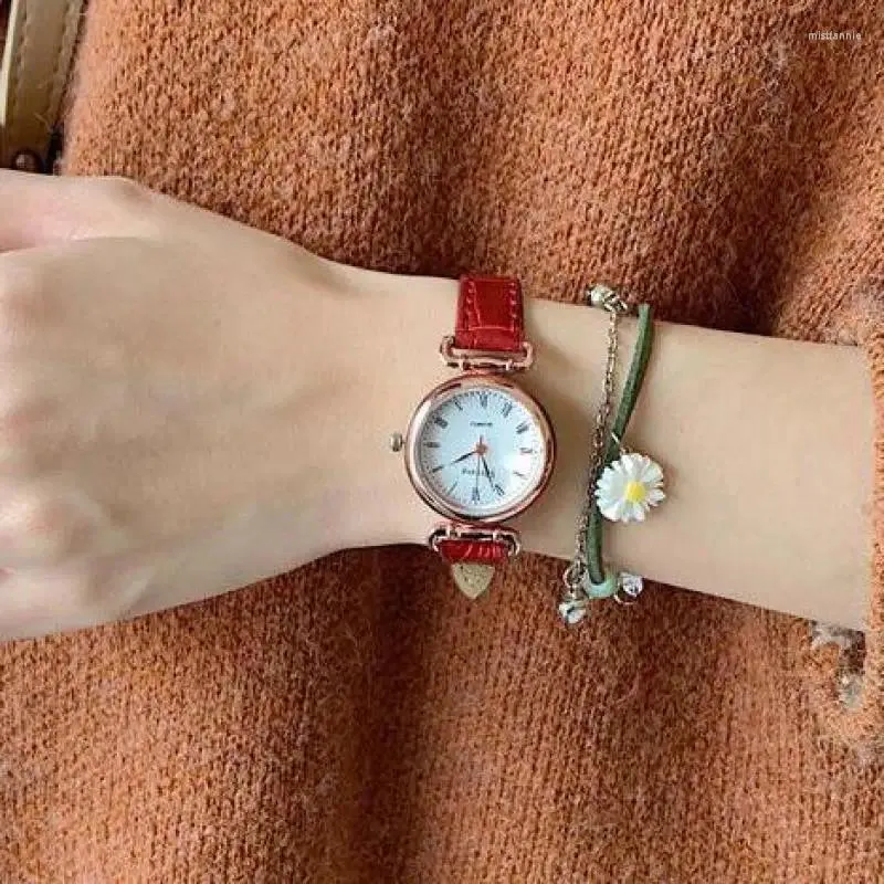 Zegarek na rękę retro wodoodporne zegarki kwarcowe zegarek rzymski tarcza swobodna bransoletka skórzany pasek Kobiety