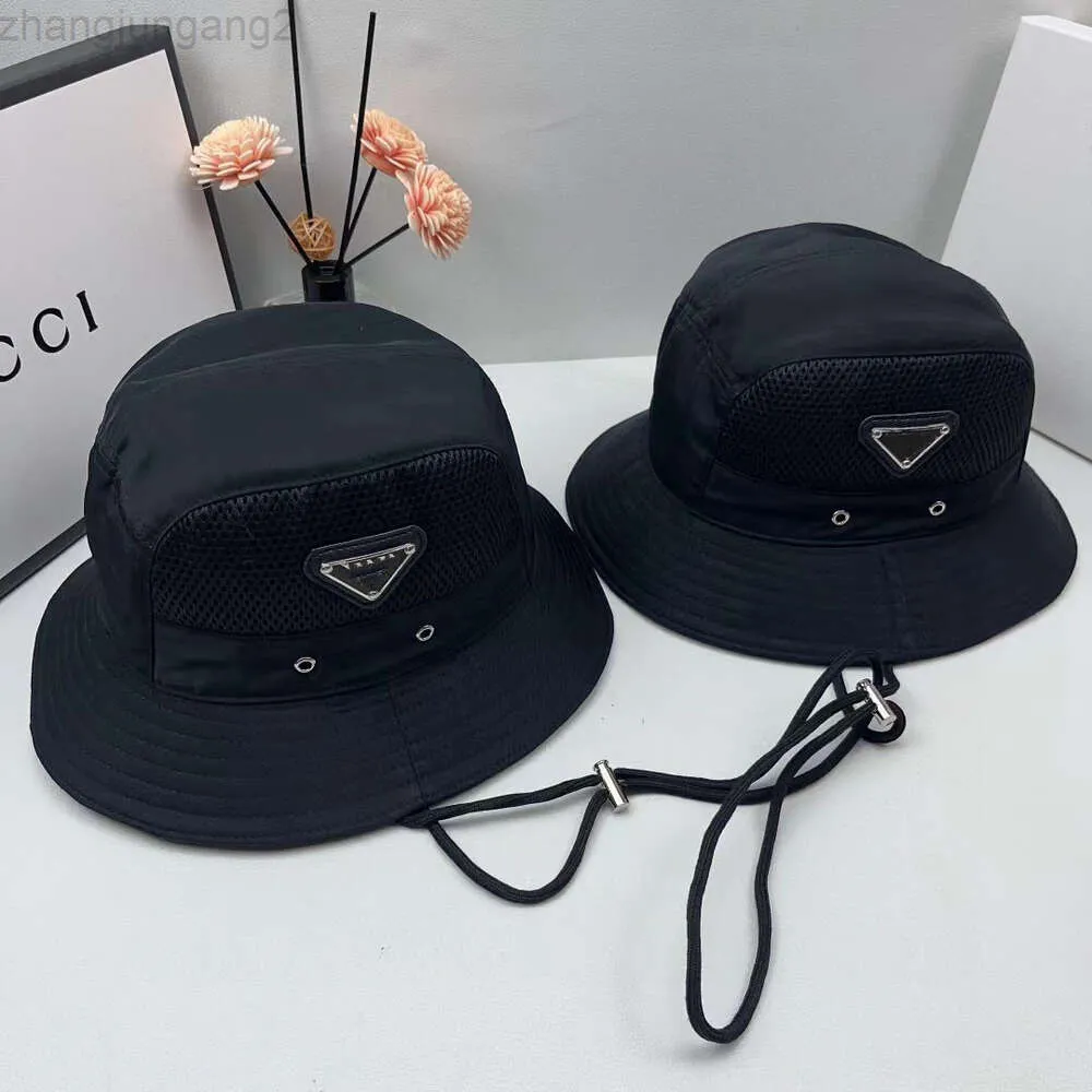 Designer Parda Cap Prad P Famille Triangle Inversé Chapeau De Seau Mâle Pêche Escalade Chapeau Femme Printemps Et Été Crème Solaire Bassin Chapeau Respirant Chapeau D'équitation En Plein Air