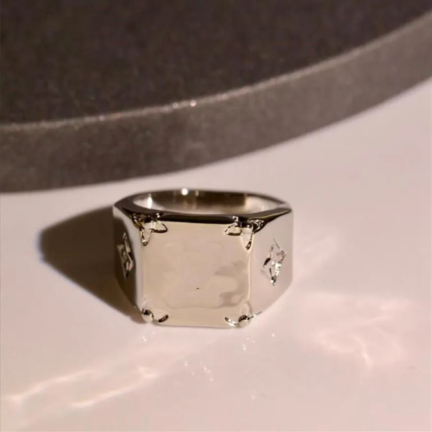 Nuovo acciaio al titanio lettera coppia anello moda tendenza fiore anelli placcati oro di alta qualità fornitura di gioielli 3 colori217y
