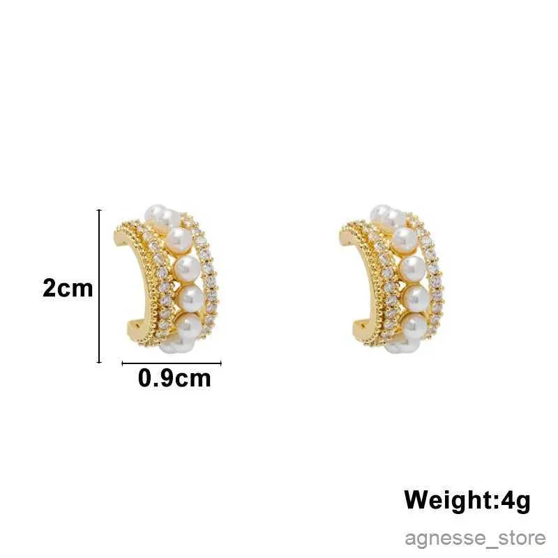 Stud Nieuwe Parel C-vormige Stud Oorbellen voor Vrouwen Multi-lagen Goud Kleur Metalen Kleine Oorbellen Vol Strass Chic Mooie Oor Decor R231204