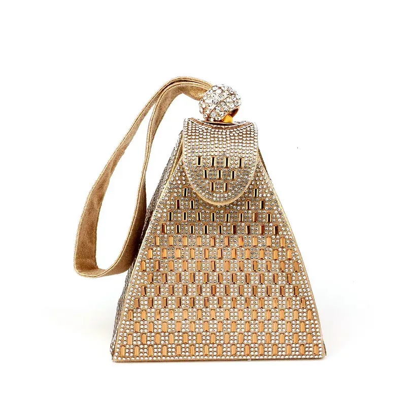 Evening Bags Triangle Shaped Arylic Women Evening Bags Rhinestones Day Clutch Gold Silver Black Color Party Wedding Handbags Bucket Purse 231204