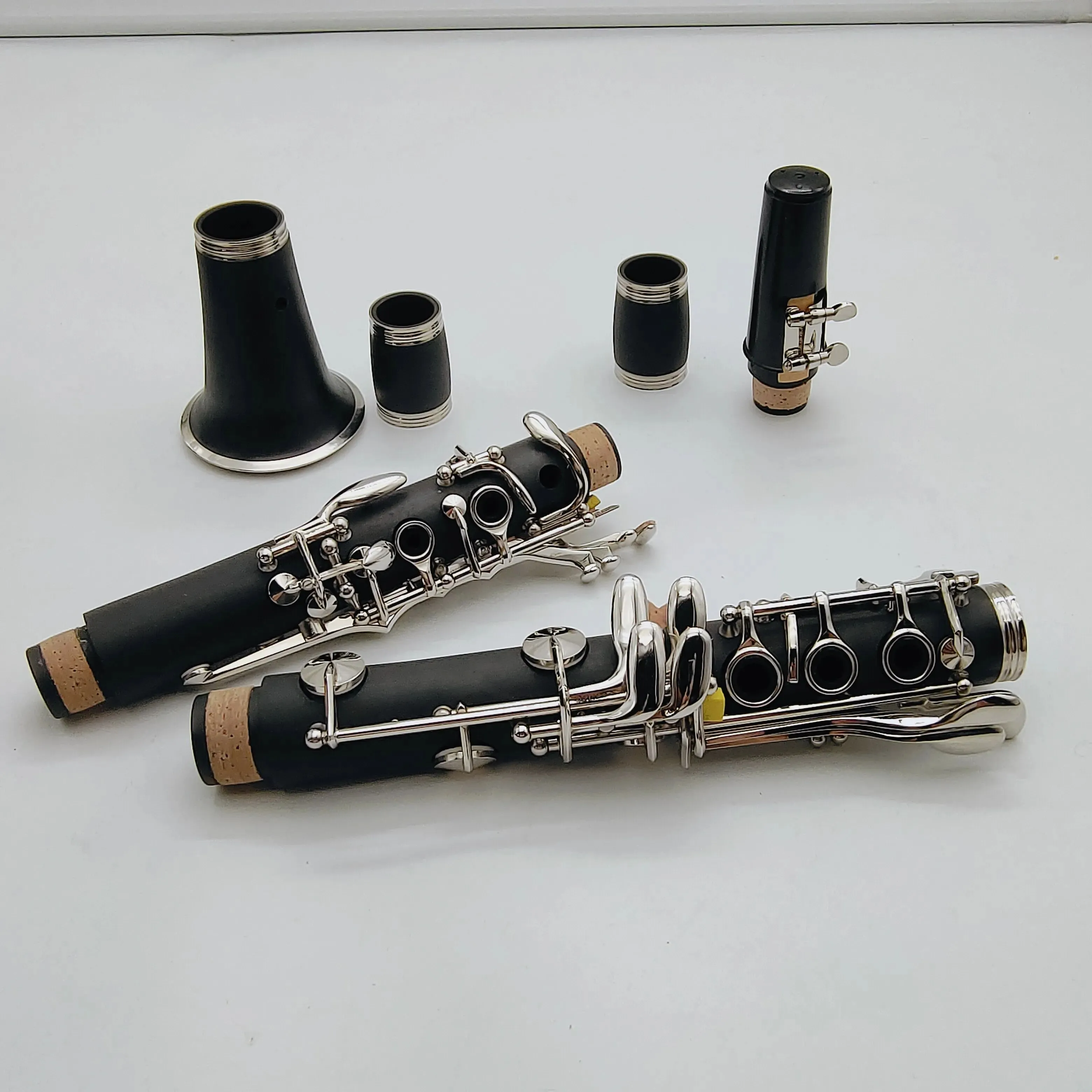 Clarinete profissional c tune madeira de ébano ou chaves banhadas a baquelite com boquilha frete grátis