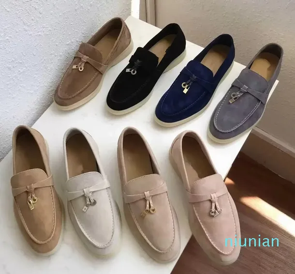 Zapatos de cuero para hombre, zapatillas Loros para mujer, zapatillas de deporte con borlas perforadas, zapatos planos de diseñador, vestido de ocio, mocasines oficiales plus