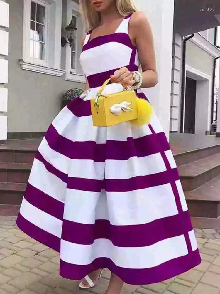Lässige Kleider Uoozee Weibliches elegantes schickes gestreiftes Party-Abendkleid 2023 Sommer ärmelloser quadratischer Ausschnitt Halfter A-Linie Maxi für Frauen