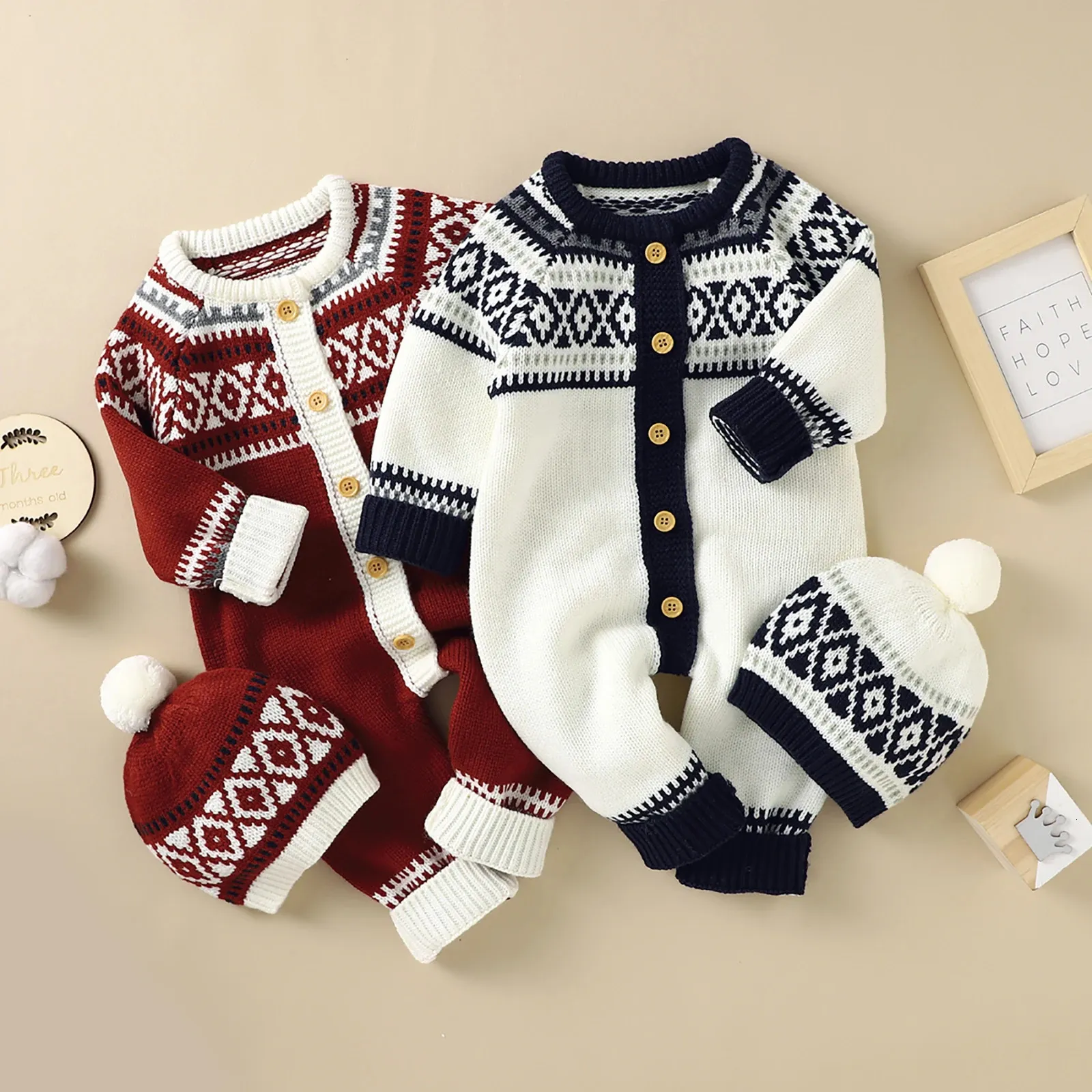 Rompers Baby Girls Boys Christmas Sweater Jacquard Clothes Long Sleeve O Neck Button Up Romper Hat Fuzzy Ball Year Jumpsuits 231204