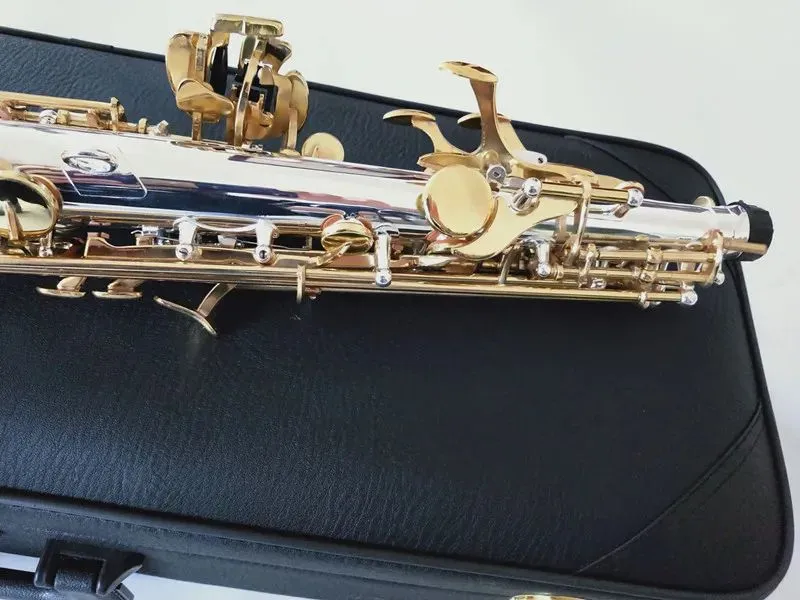 Neuankömmling Gerades Saxophon S-992, das professionell spielt Japan Sopransaxophon versilbert BB Musikinstrument AAA