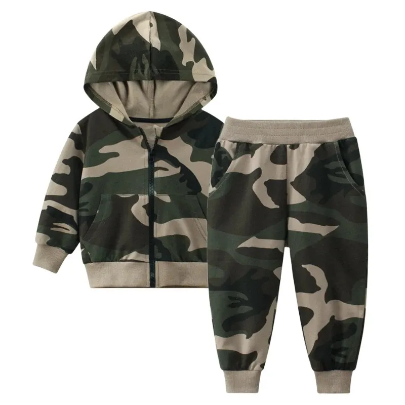 Kläder sätter pojkar barns kamouflage camo hoodie kostym långärmad huvjacka kappa sportbyxor 2023 våren hösten 231204