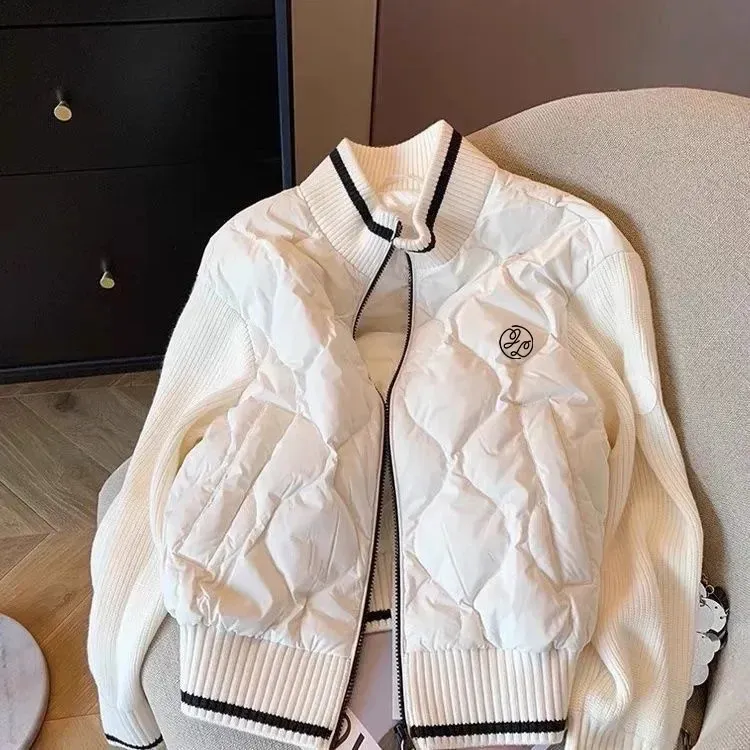 Maglioni da donna di alta qualità inverno Corea golf cappotto lavorato a maglia giunture in cotone top spessi caldi moda colletto retrò giacca da donna 231204