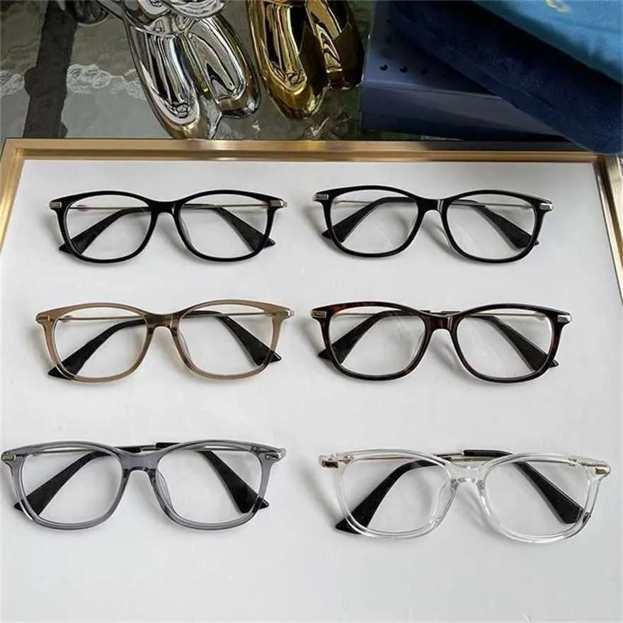 Sunglasses High Quality Family's New Ultra Light Feminine Frame Glasses Box Plate Fashionable and Beautiful Personality Same Style as Stars