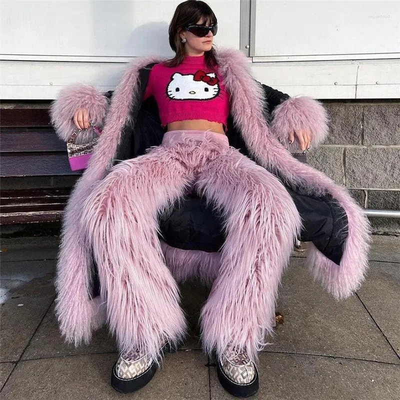 Spodnie damskie Pink futra seksowne spodnie Y2K Streetwear 2023 Kobiety zimowe jesienne ubrania w lupgy ładunek wysoki talia klub mody ołówek furry