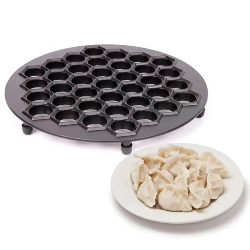37 Fori Pelmeni Ravioli Maker Stampo, Creatore di Pelmeni Macchina in Lega di Alluminio, Macchina per Pressa Gnocchi, Produttore di Gnocchi Stampo Forme Strumenti per Fai da Te Cucina Cottura