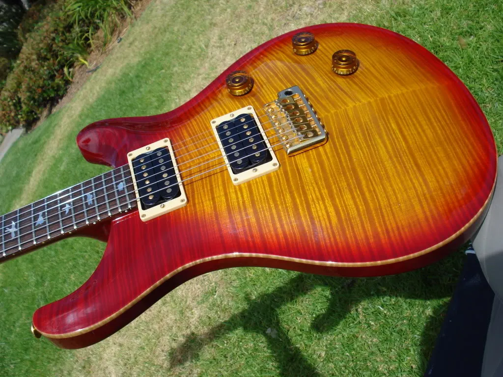 Vendita calda chitarra elettrica di buona qualità 1992 Custom 24 Ten 10 Top Birds Cherry Sunburst Small Heel-Strumenti musicali