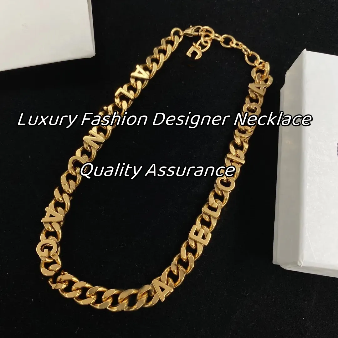 Mode lyxdesigner klassiska herr- och kvinnors halsband 18k guldpläterad guldpläterad silver bokstav design födelsedag juljubileum gåva