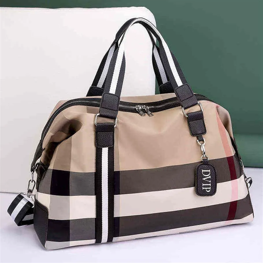 Women Designer Duffel Bags Bagage Bag Axel Sports Portable Folding Fitness Travel Bags Womens Short Trip Business Single TRAV264W