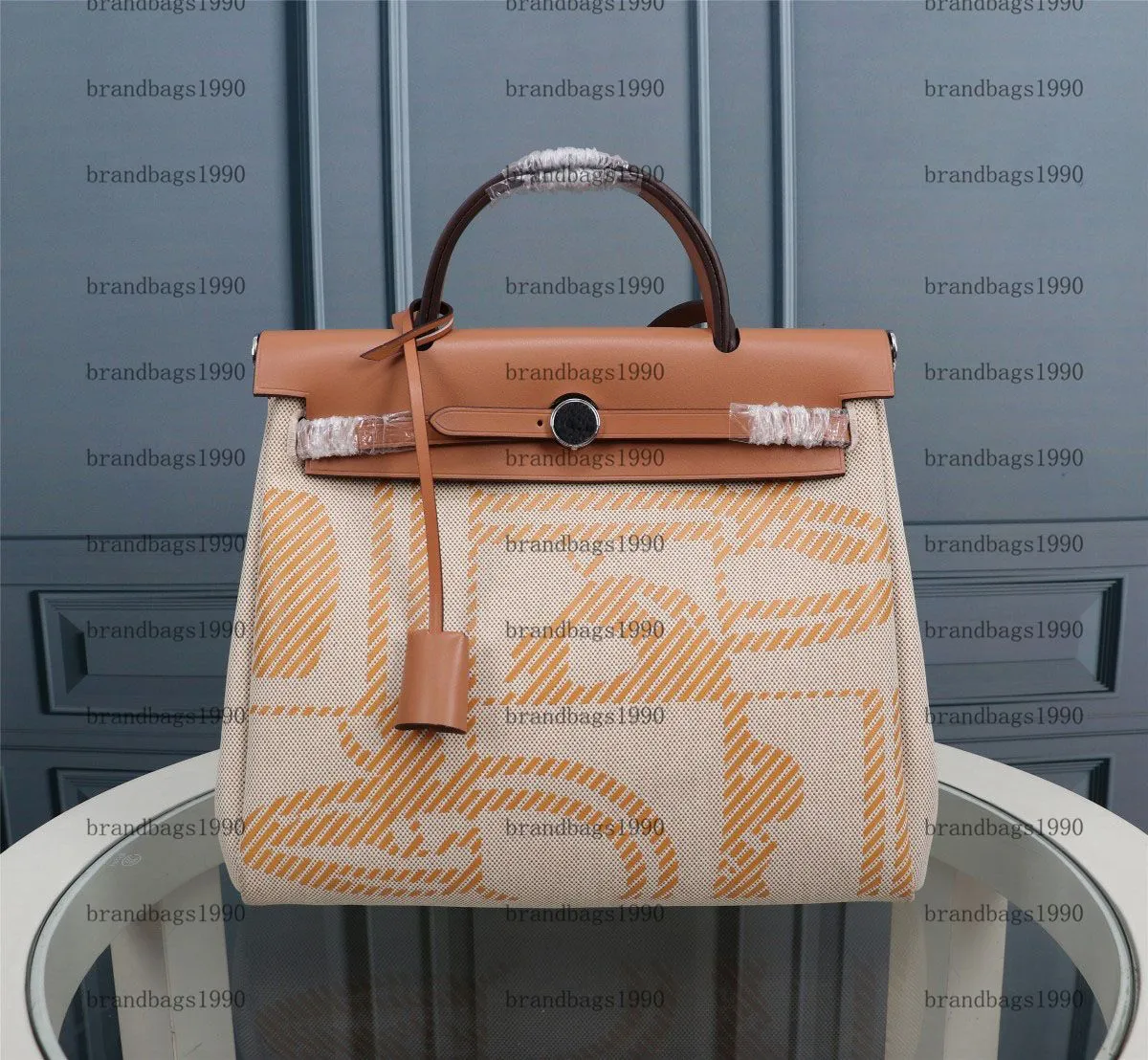 Fashion express discount handbags wholesale