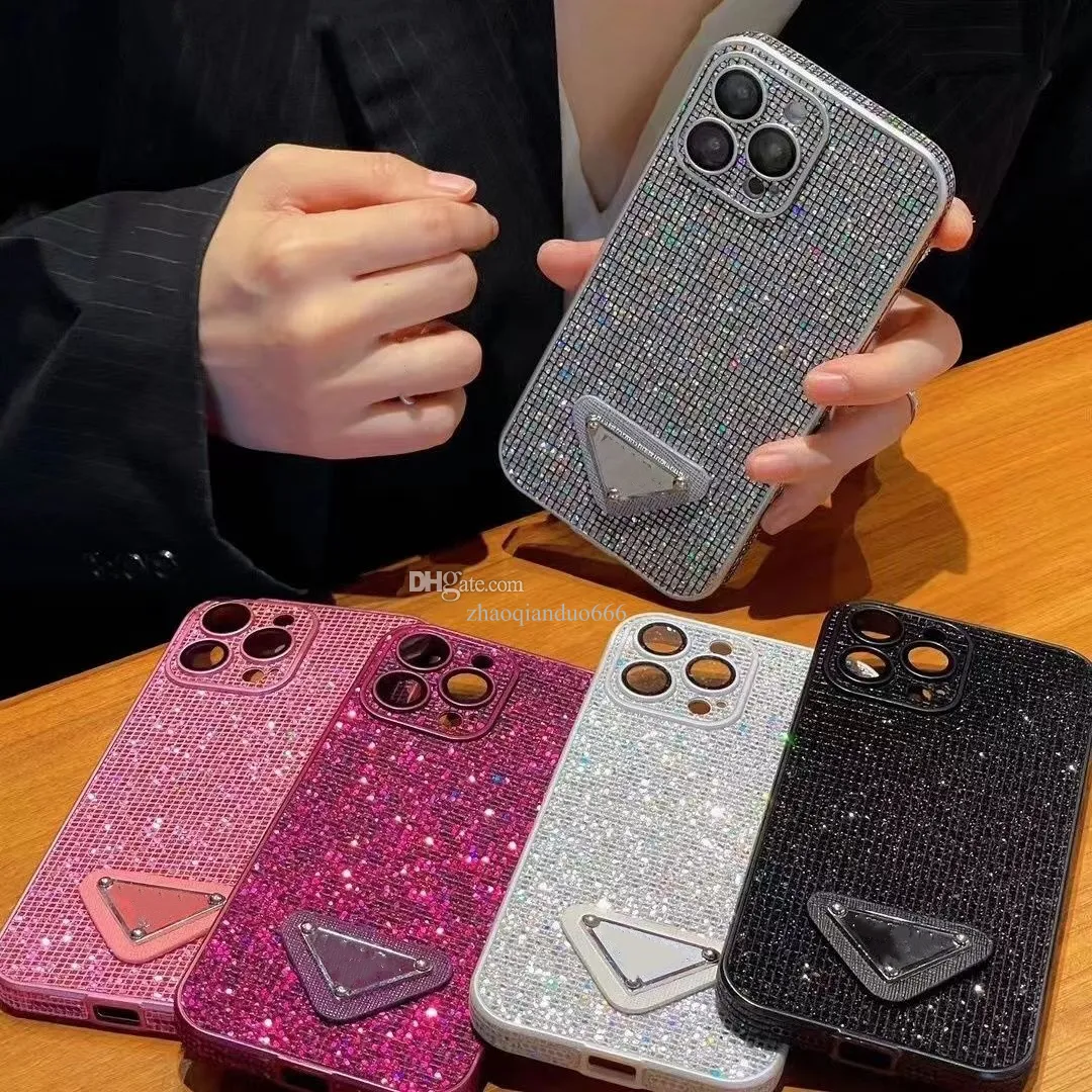 5 couleurs Étui de téléphone de luxe avec bijoux scintillants avec designer iPhone Pro Max 14Plus 13 12 11 XR Étui de téléphone design diamant étincelant strass