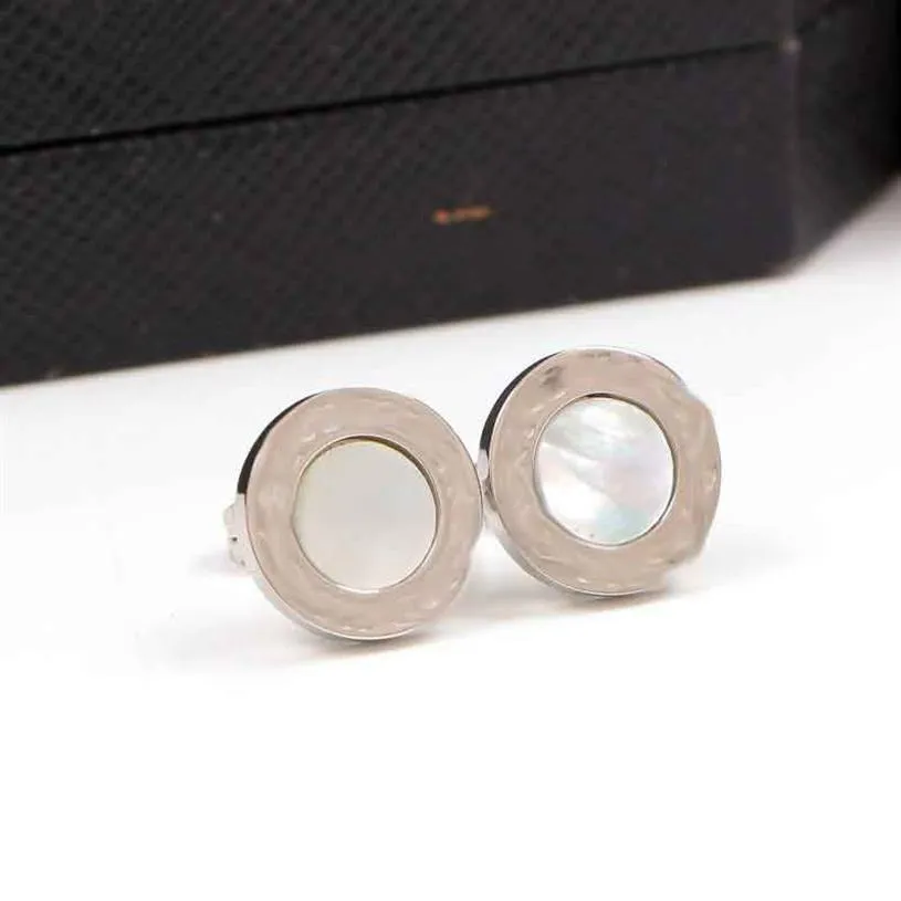 10 anni di fabbrica tutta nuova moda acciaio al titanio ipoallergenico lettera B ampio arco orecchini conchiglia bianco e nero coppia regalo 304M