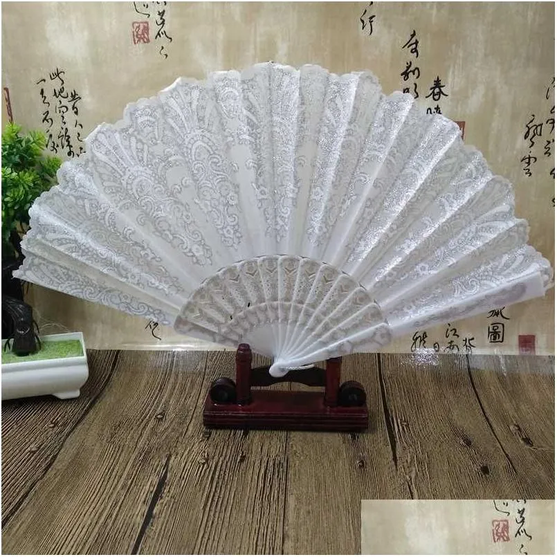 Produtos de estilo chinês produtos de estilo chinês branco brilho espanhol luxo dobrável pano dança leques de mão com flores para casa weddin dhauk