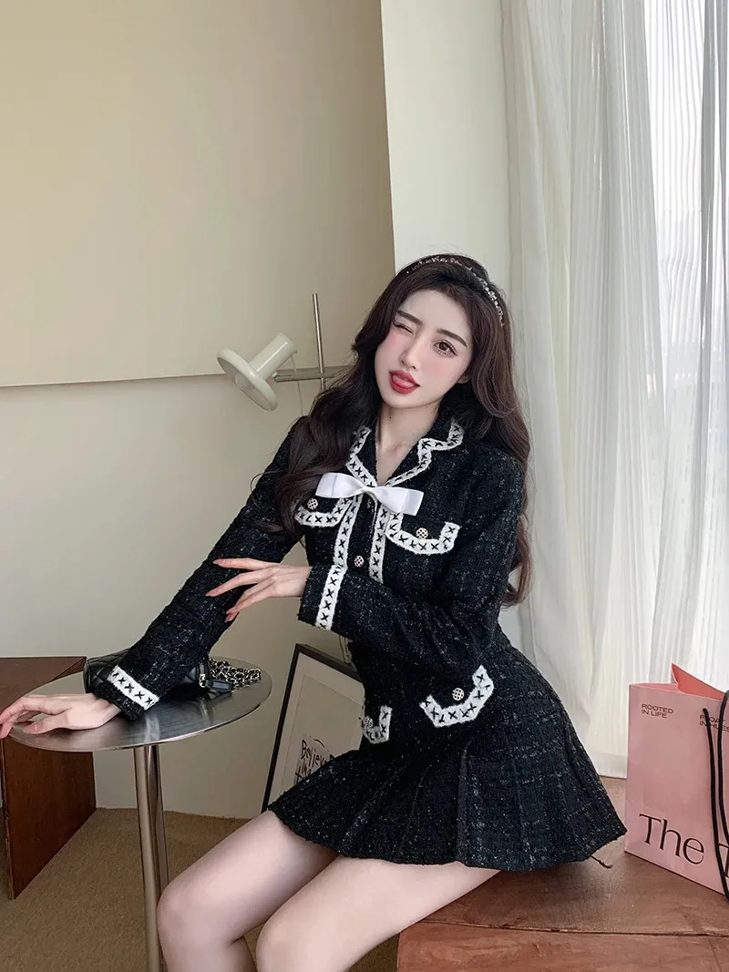 DHgate.com:Womens 2-Piece Y2k Black Pleated Skirt Set