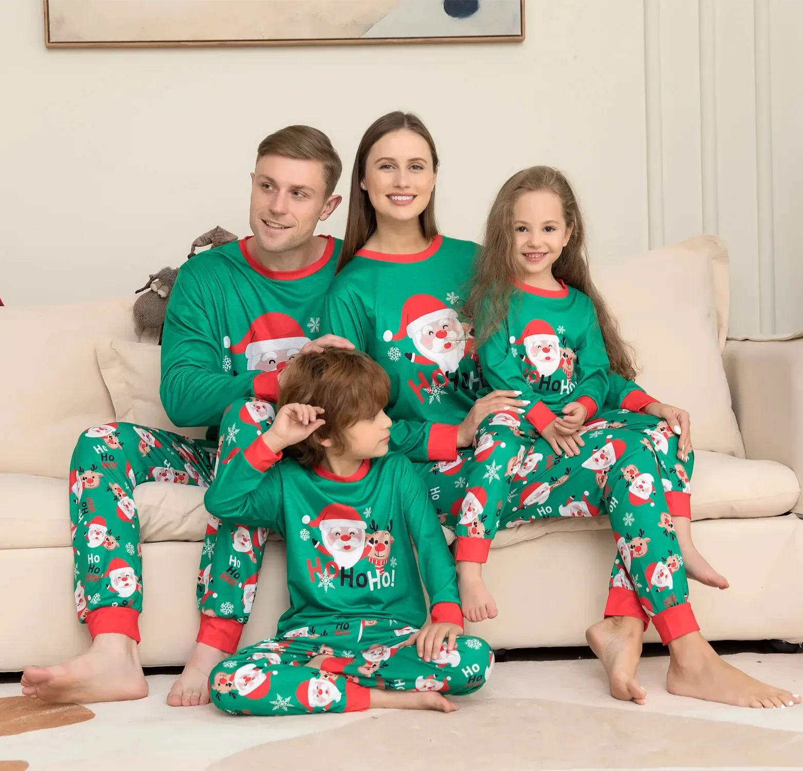 Família combinando roupas olhar natal pijamas conjunto santa elk impressão parentchild 2 pçs terno bebê cão macacão ano roupas 231204