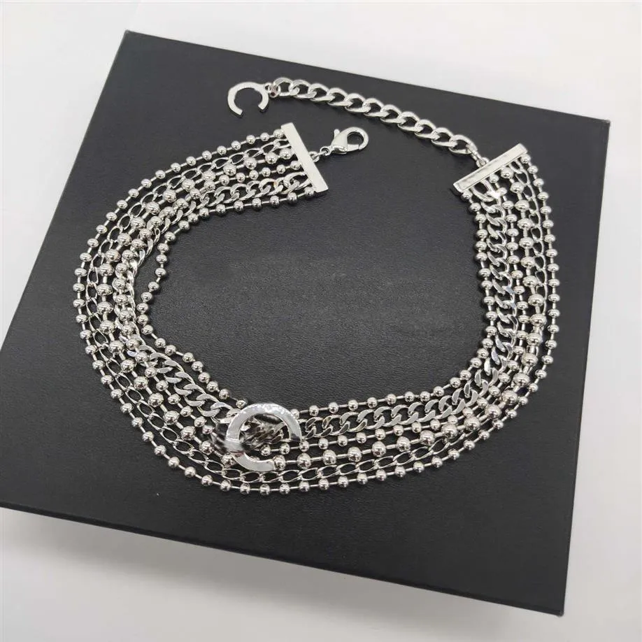 2022 Top-Qualität Charm-Anhänger-Halskette mit sechs Schichten Perlen-Choker-Design in Platinfarbe plattiert für Frauen, Hochzeitsschmuck, Geschenk 321d