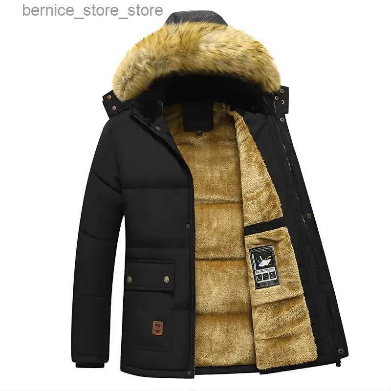 Parkas pour hommes 2023 Nouveaux hommes hiver Parka polaire doublé épais chaud à capuche col de fourrure manteau mâle taille 5XL veste en peluche automne travail outwear noir Q231205