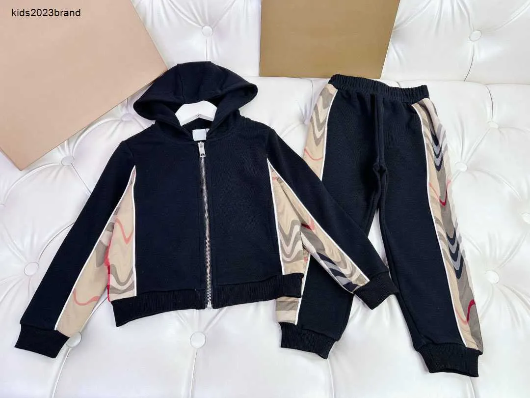 Nouveau bébé survêtements Checker épissage conception veste ensemble enfants vêtements de marque taille 90-160 hiver fille garçon manteau et pantalon Nov25