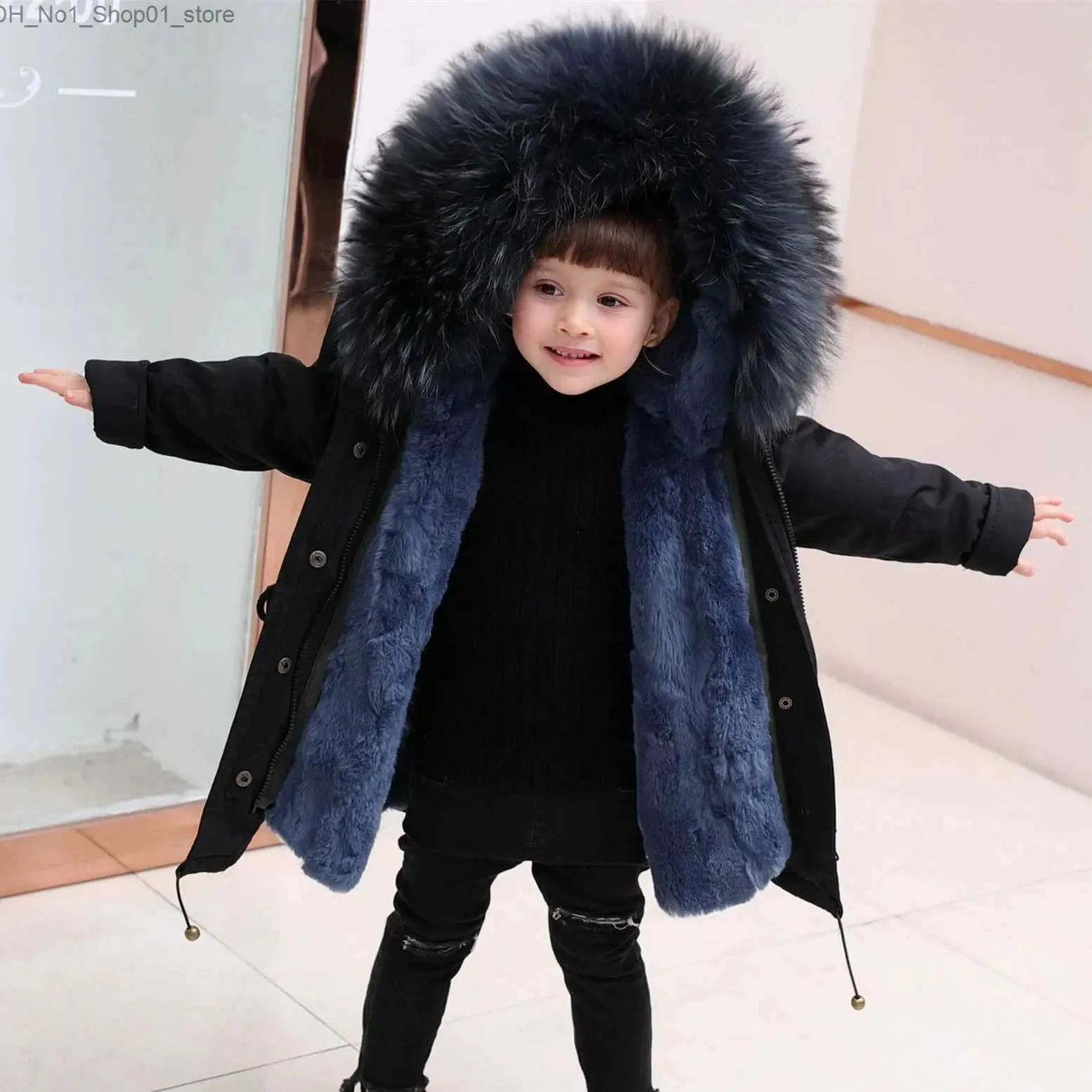 ダウンコート冬の子供ファーコート2023ファッションボーイズガールズ衣料フード付き濃厚な暖かいジャケットアウターウェアパーカースノースーツティーンエイジャーキッド服Q231205