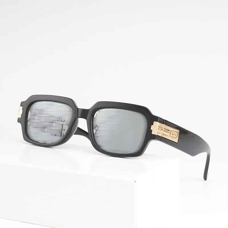 Gafas de sol de diseñador Moda para mujer UV400 Sombras Espejo Gafas de sol para mujer Hombres Marca Conducción Gafas de playa