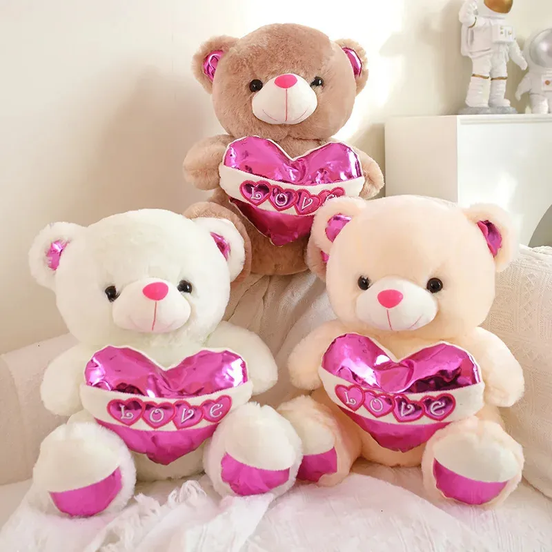 Bambole di peluche Cartoon Love Teddy Bear Toys Kawaii 3 colori farciti matrimonio decorare bambini fidanzata regalo di compleanno 231205