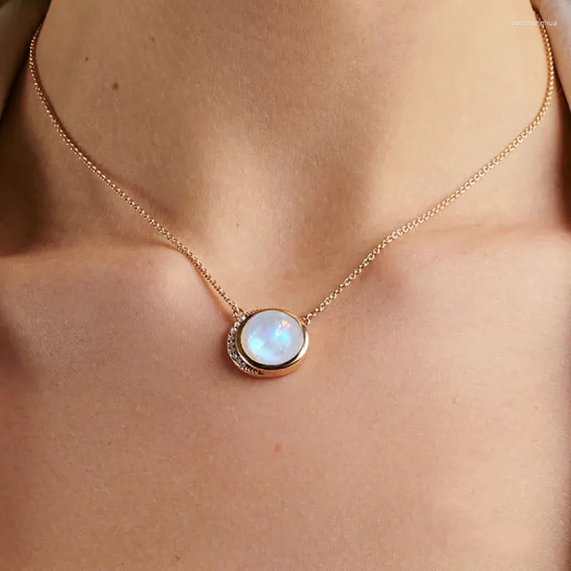 Wisiorki S925 Sterling Silver Moonstone Naszyjnik - Księżyc