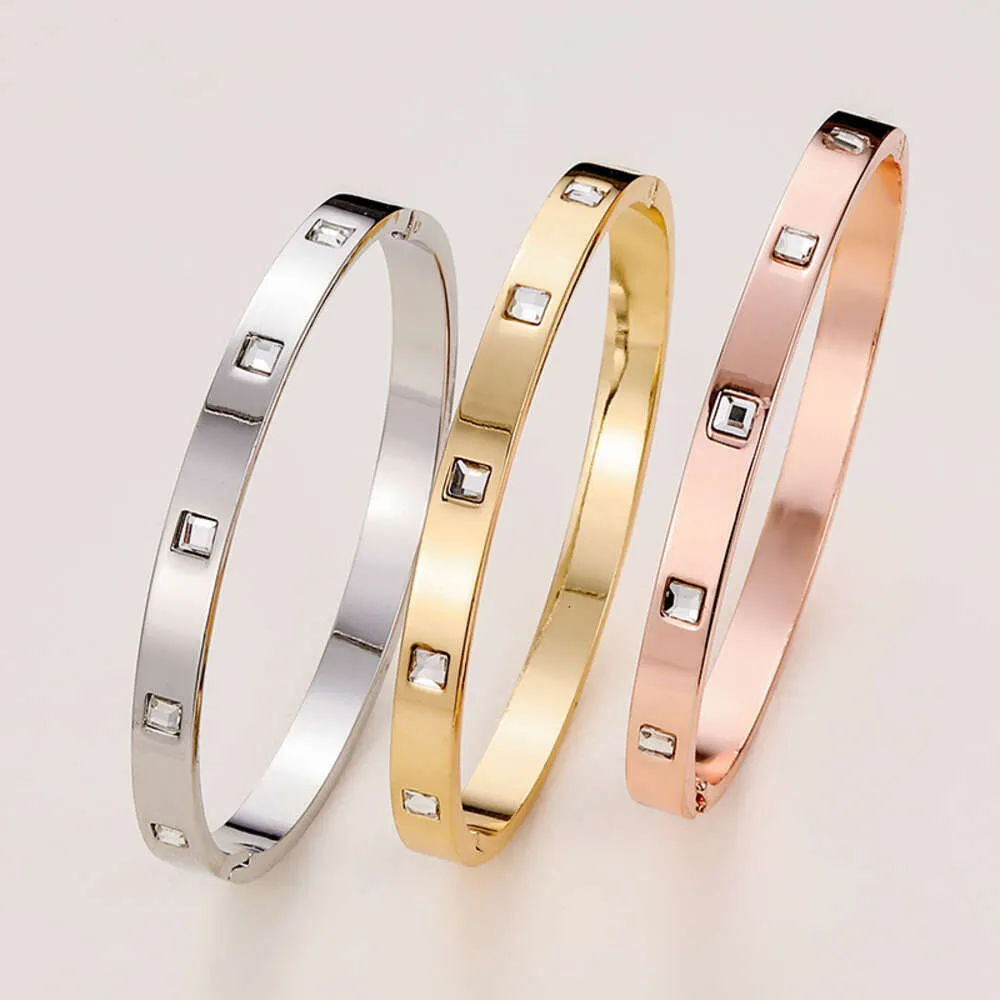 Designer-Armbänder für Männer und Frauen High-End-LuxusArmbandschmuck Yiwu Live Studio Voller Diamant-Premium-Hand