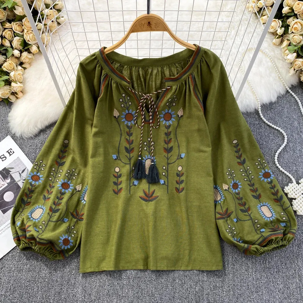 Women's Blouses Shirts Ethnic Style Blouse ONeck Shirt Loose Fit Embroidered Tops Female Casual LanternSleeve Blusas Drop 231204
