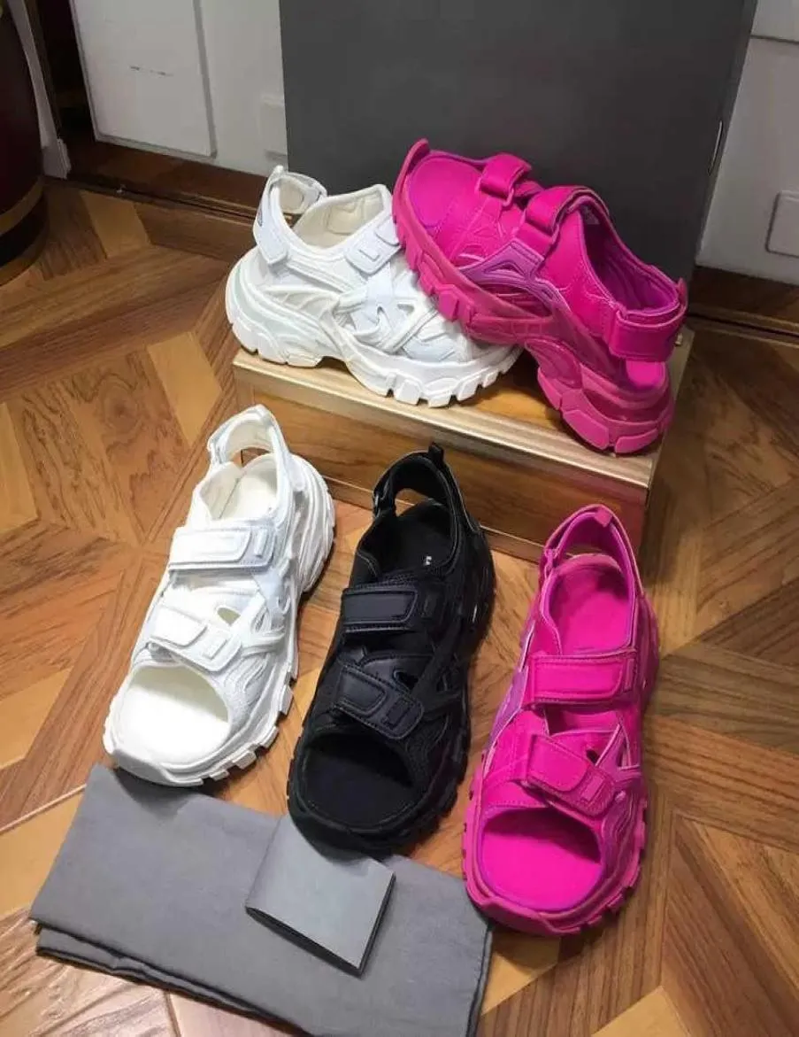 Paris Sandals Track Men Women Summer Sports Sandal Runner Retro Sand Platform Sneaker Fashion Casual Shoes Triple S Black 1Top1865103