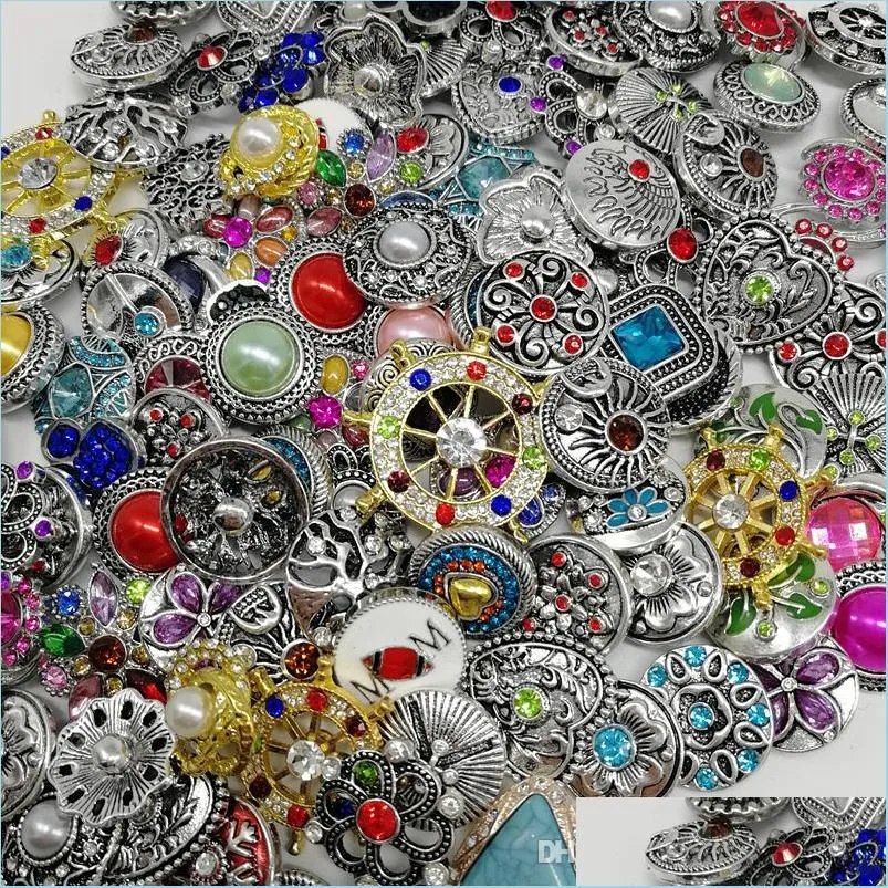 Tokallar kancalar Şık 50pcs/lot 18mm Snap Düğmeleri Tokalar Metal Karışım Stilleri Roandomly DIY Zence