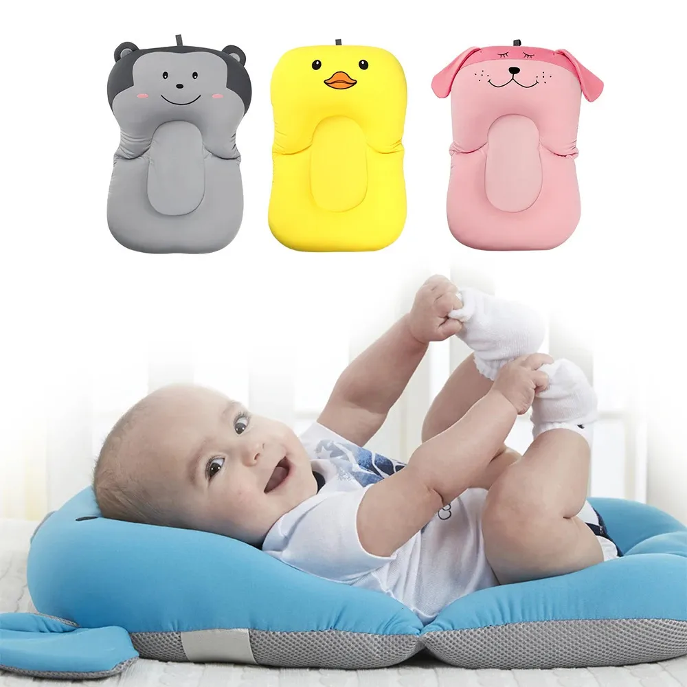 Badkarplatser Baby Bath Floating Pad Children Portable Air Cushion Animal Cartoon Non-Slip BathTub Mat Borns Safety Shower Seat Cushion 231204