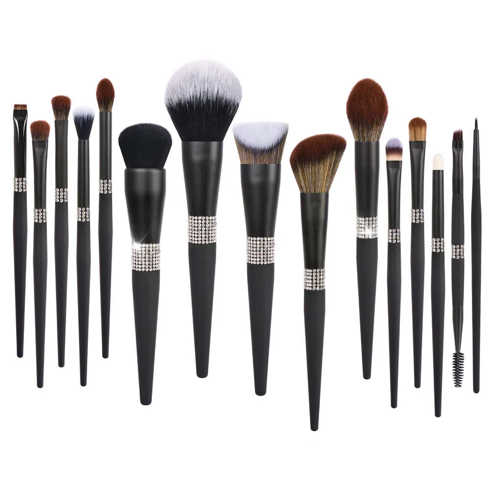 15 pincéis e ferramentas de maquiagem preta fosca Dazzling Queen de última geração da Biyouyi New Makeup Brush