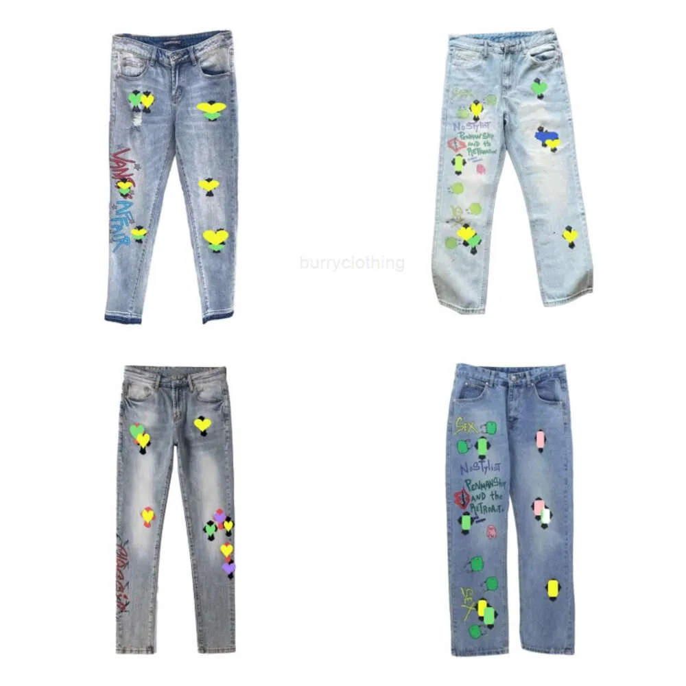 Men's Jeans Mens Jeans Designer Embroidery Chrome Straight Trousers Heart Letter Prints for Women Casual Long Trend Brand Motorcycle Pants