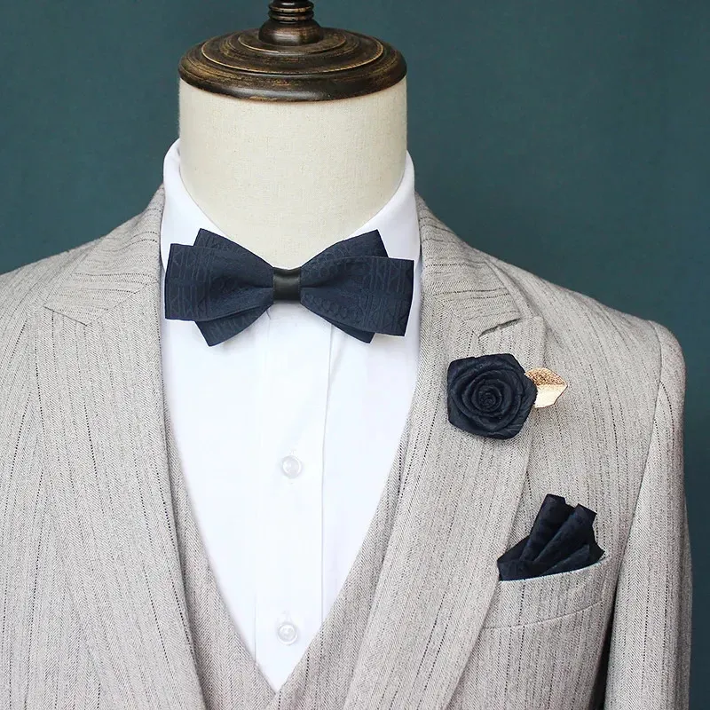 Bow Ties Men's Bow Tie Bridegroom's Man's Suit Shirt Pocket Handduk Brosch 231204