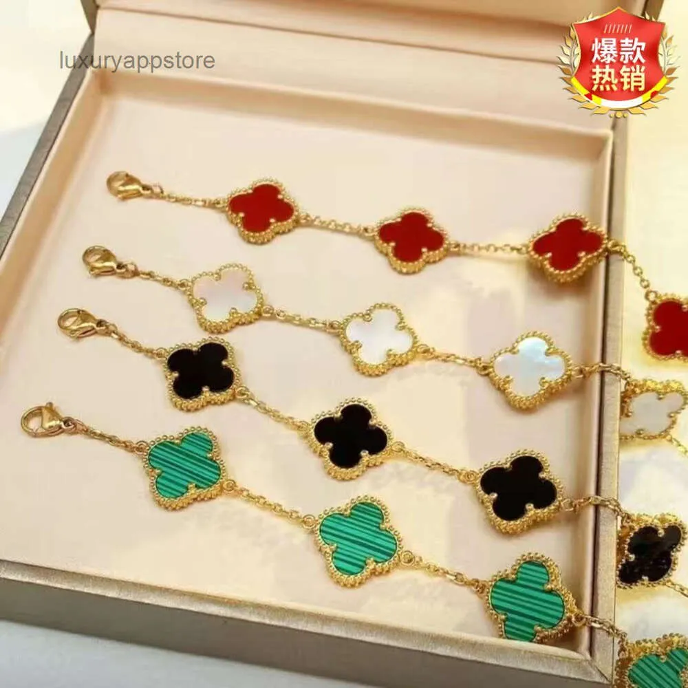 Designer van Clover Bracelet Fashion Classic Good Luck Reversible Five Flowers Bracelet 18k Colourless Ladies Gift with box