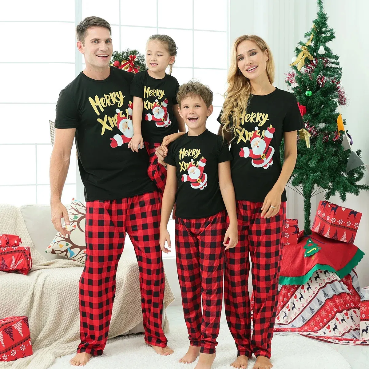 Familjsmatchande kläder Kort ärm Julplåt Father Mother Children Pyjamas Set Mommy and Me Xmas PJS kläder 231204