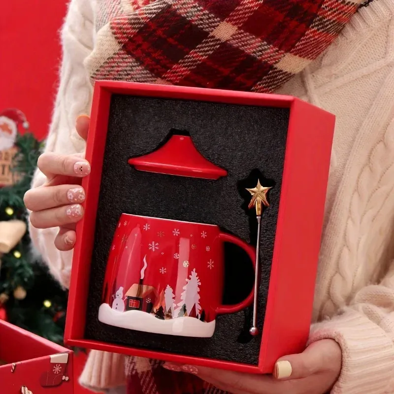Bouteilles d'eau 1pc tasse à café de Noël avec couvercle et agitateur tasses en céramique mignon été hiver cadeaux de boisson 231205